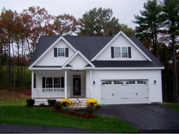 Property Photo: 11 University Circle NH 03106