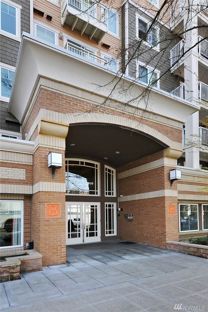 Property Photo:  1545 NW 57th St 329  WA 98107 