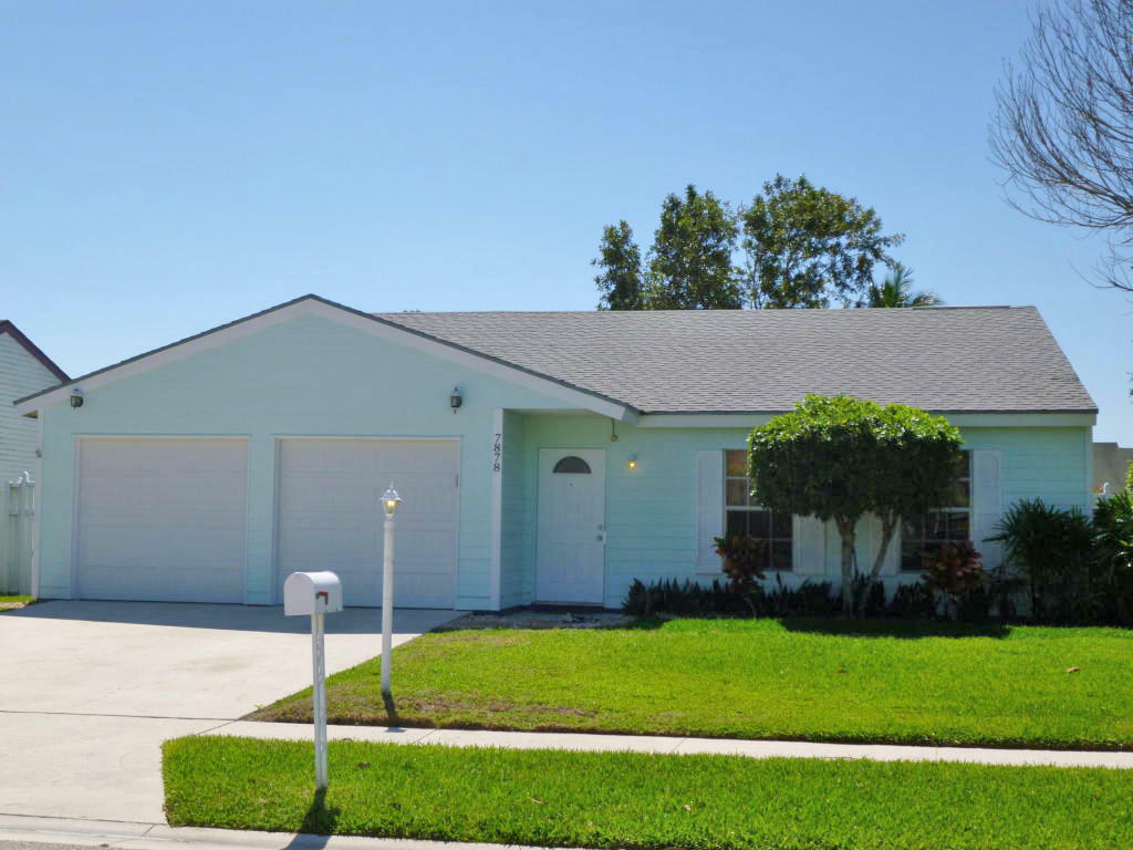 Property Photo:  7878 Blairwood Circle S  FL 33467 