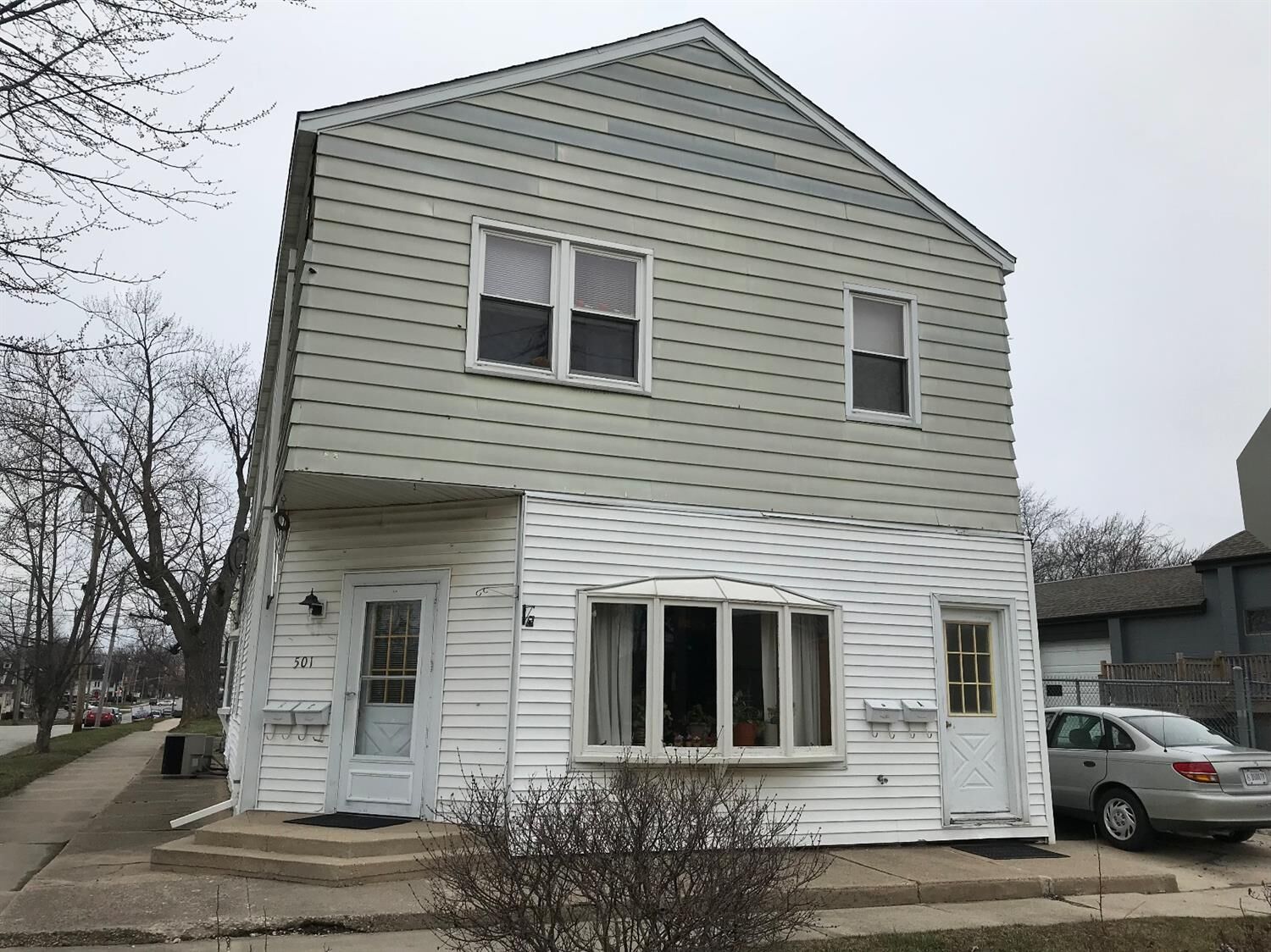 Property Photo:  501 N Grant Street  IN 46307 