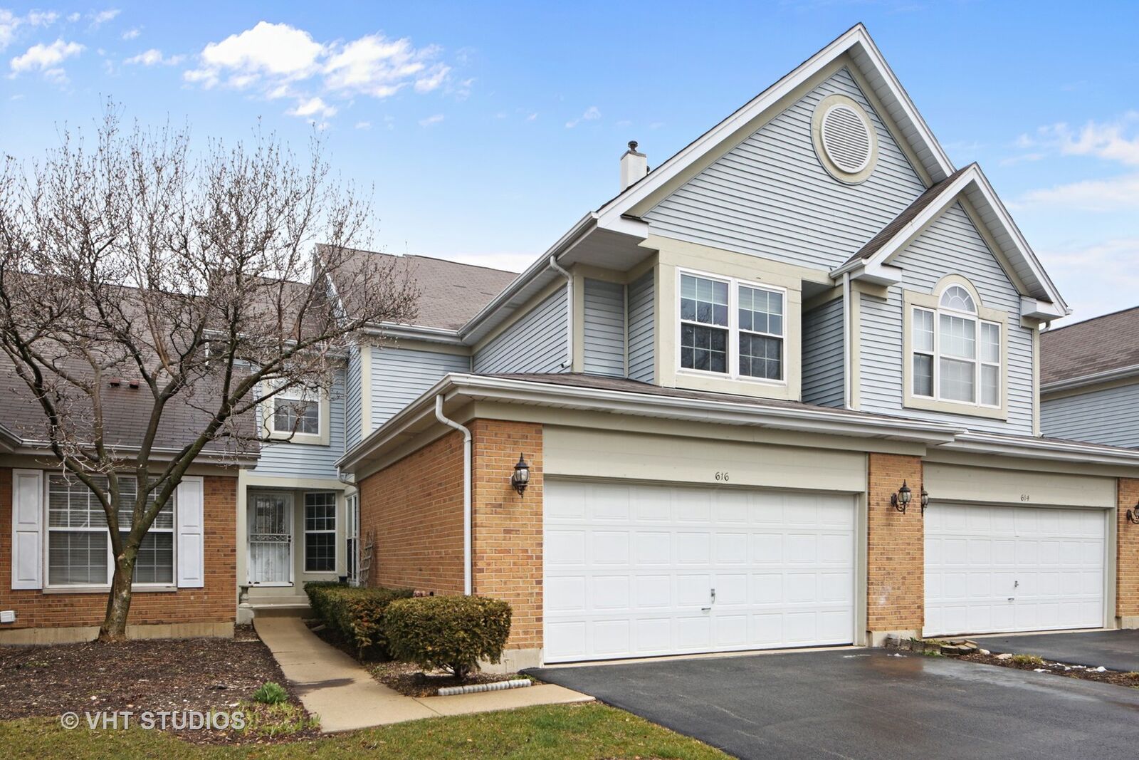 Property Photo:  616 Glenwood Lane  IL 60148 