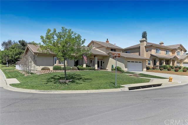 Property Photo: 20671 Vista Del Sol CA 92886