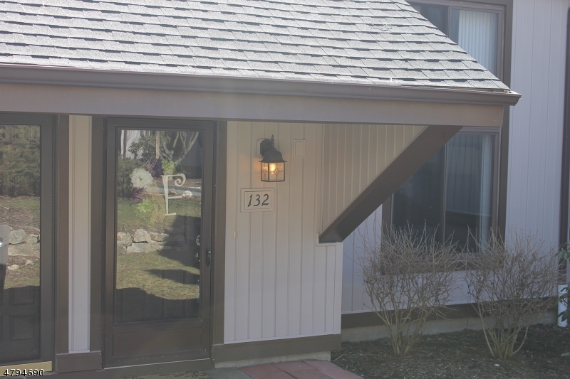 Property Photo: 8132 Ashland Ct NJ 07874
