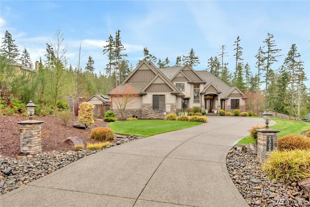 Property Photo:  2302 122nd Street NW  WA 98332 