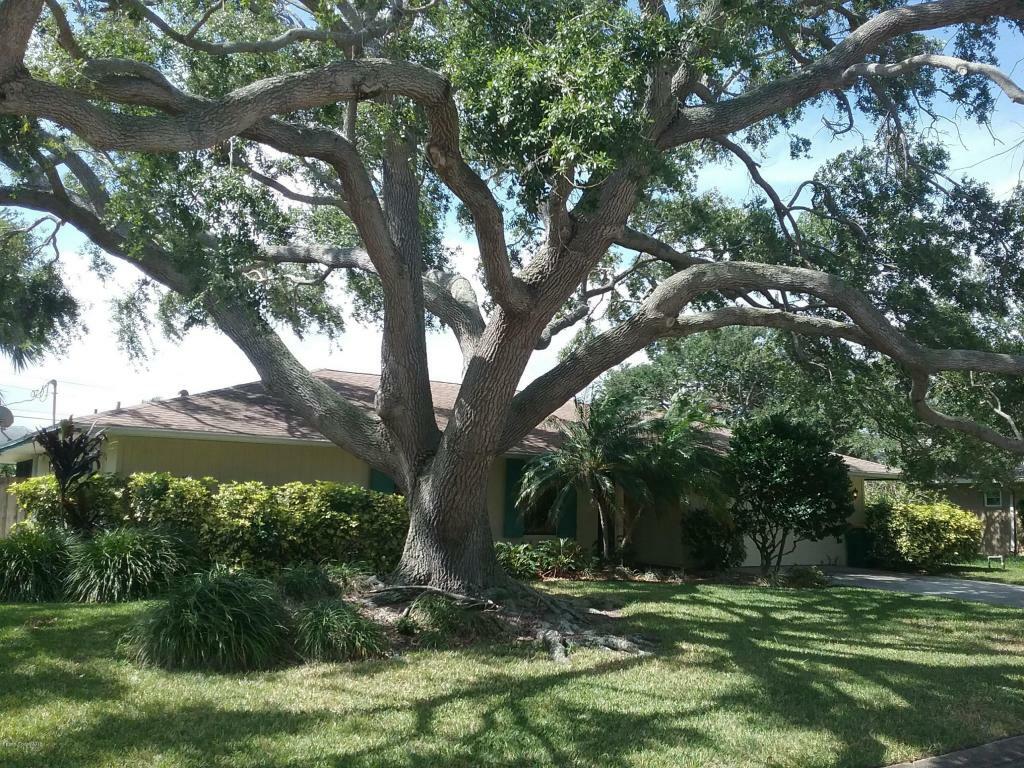 Property Photo:  421 Monaco Drive  FL 32903 