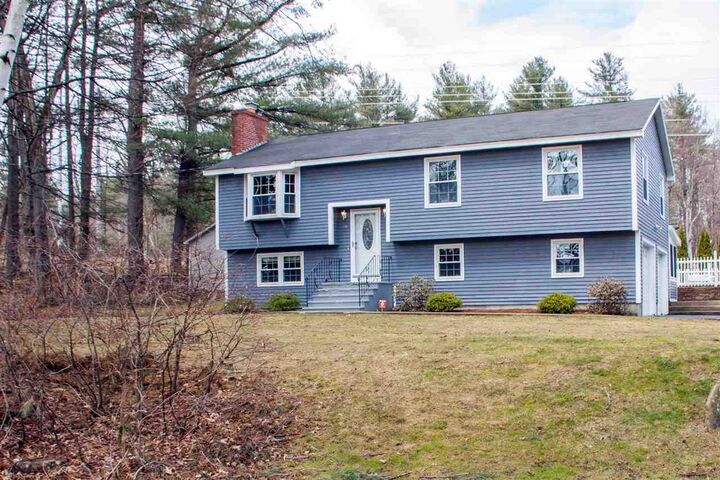 Property Photo: 36 Barkland Drive NH 03038
