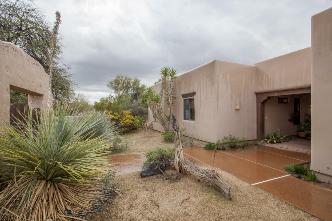 Property Photo:  27970 N 61st Place  AZ 85266 