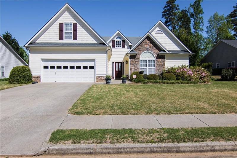Property Photo: 4990 Rolling Rock Drive 30518
