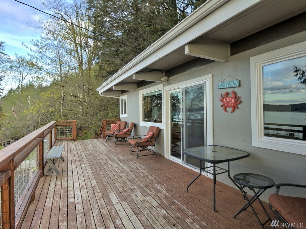 Property Photo:  15570 E State Route 106  WA 98528 