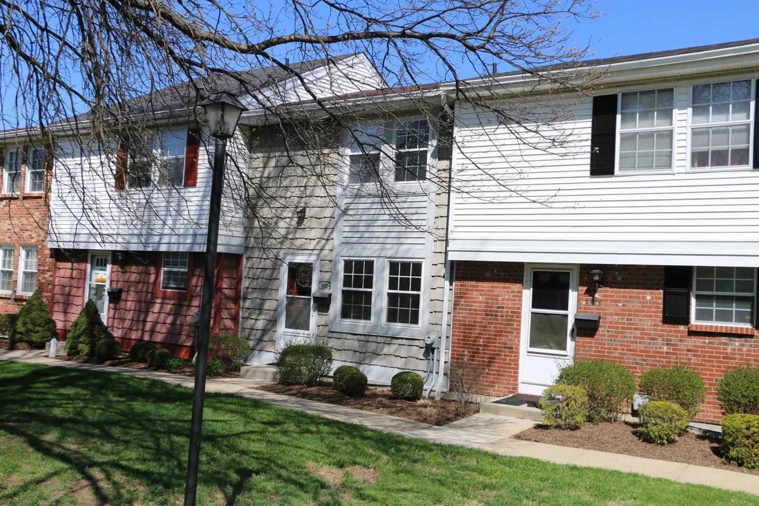 Property Photo: 3395 Amberway Court OH 45251