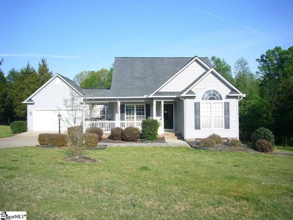 Property Photo:  840 W River Grove Circle  SC 29376 