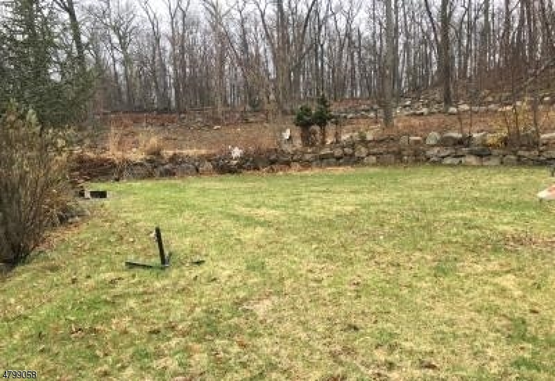 Property Photo: 158 Skyline Dr NJ 07436
