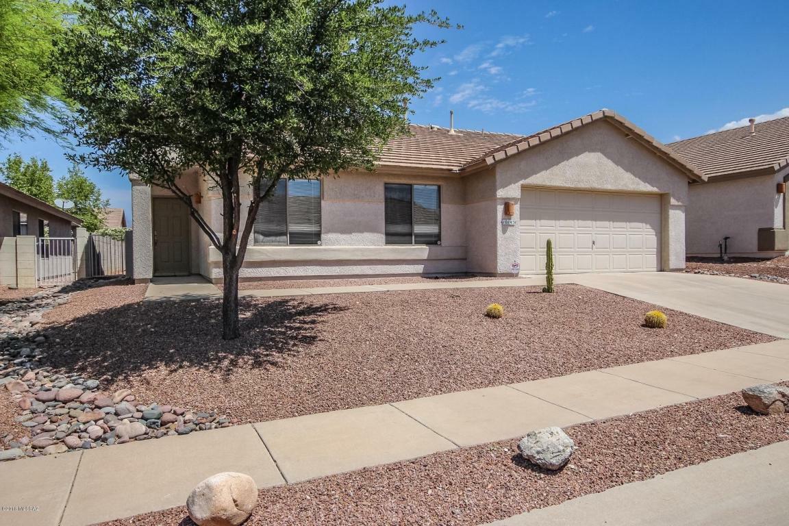 Property Photo:  10143 E Falcon Point Drive  AZ 85730 