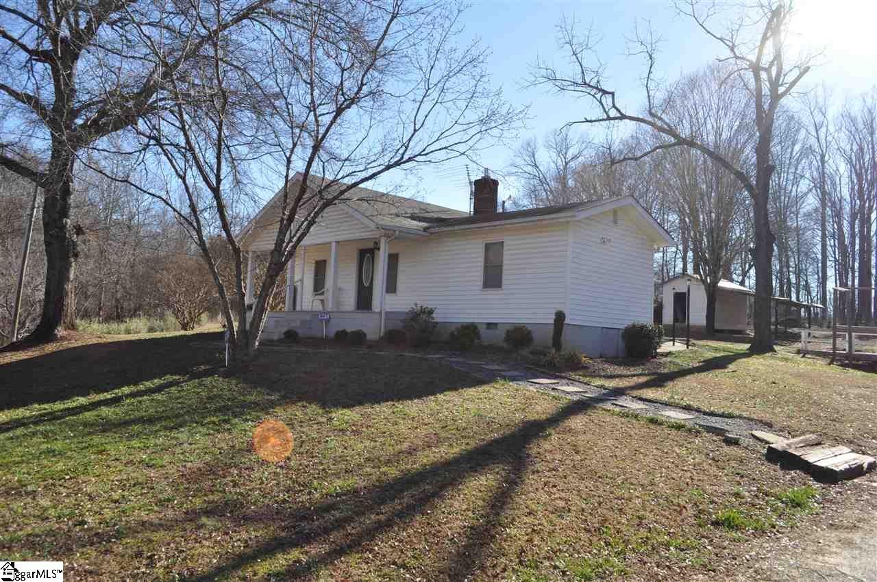 Property Photo:  417 Painter Road  NC 28114 