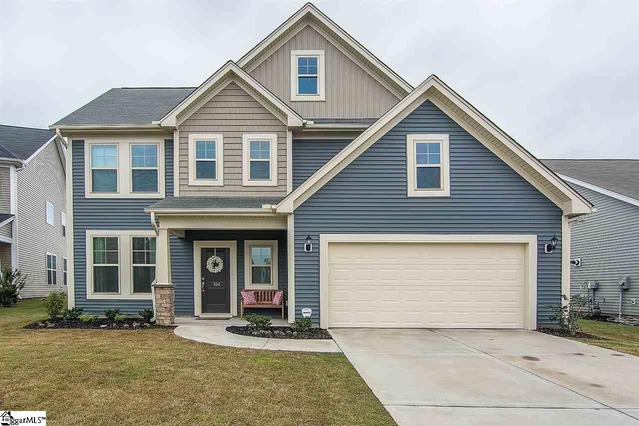 Property Photo: 104 Remus Way SC 29681