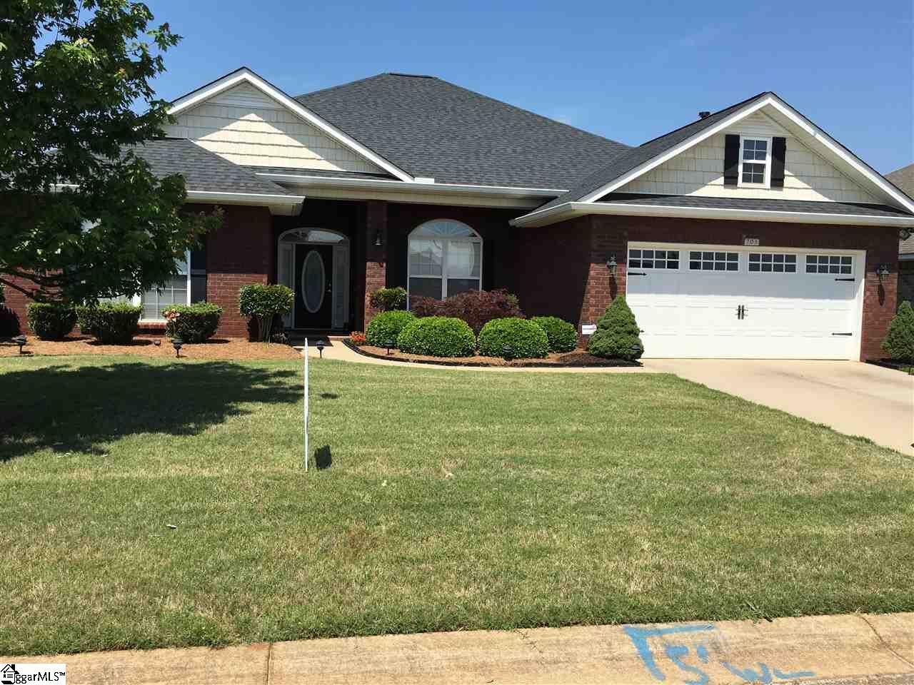Property Photo:  703 Misty Glen Lane  SC 29376 