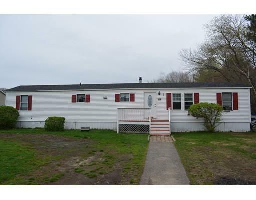 Property Photo: 114 Lafayette Rd MA 01952