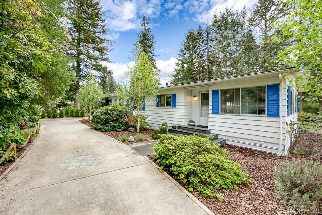 6908 86th St Ct NW  Gig Harbor WA 98332 photo