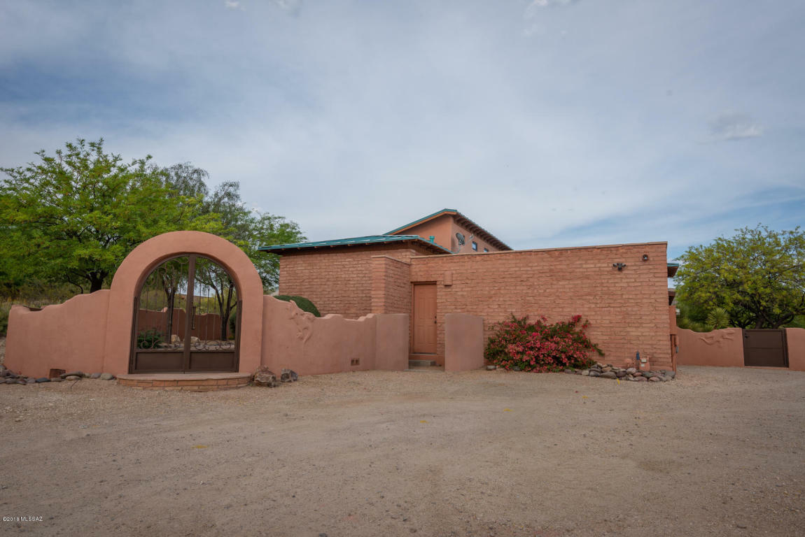 Property Photo:  11701 E Spanish Ridge Place  AZ 85730 