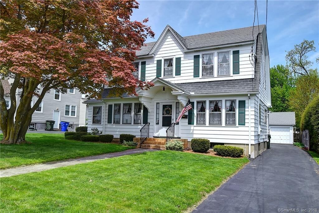 Property Photo: 8 Fairmont Street CT 06109