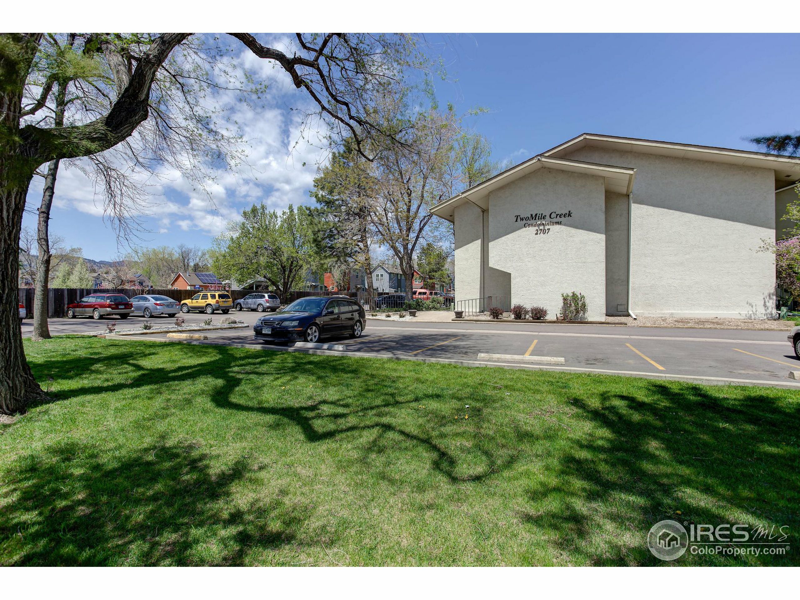 Property Photo:  2707 Valmont Rd 205  CO 80304 