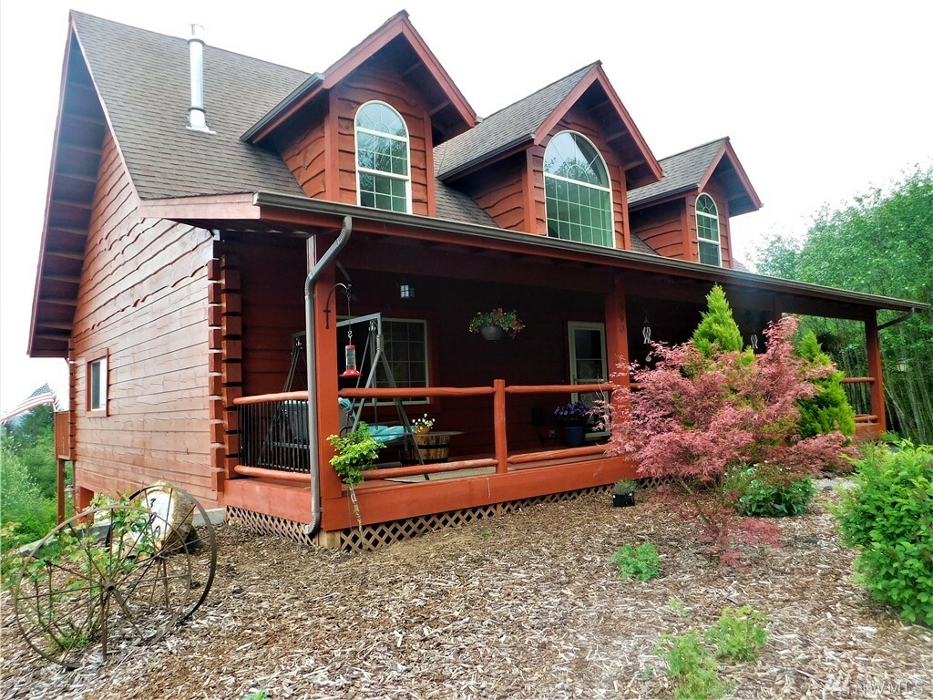 Property Photo:  390 Bellwood Dr  WA 98611 