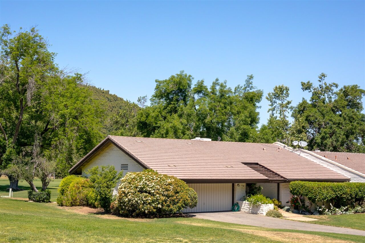 Property Photo:  32350 Cahuka Ct  CA 92061 