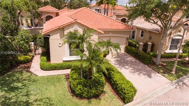 Property Photo:  1449 Shoreline Way  FL 33019 