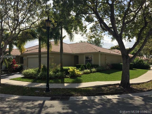 Property Photo: 4257 Pine Ridge Ct FL 33331