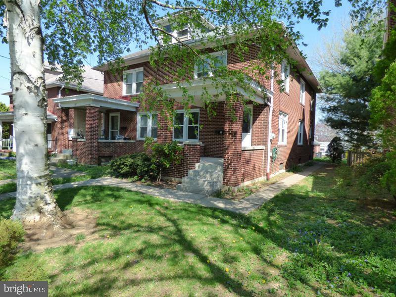 Property Photo:  115 W Main Street  PA 17011 