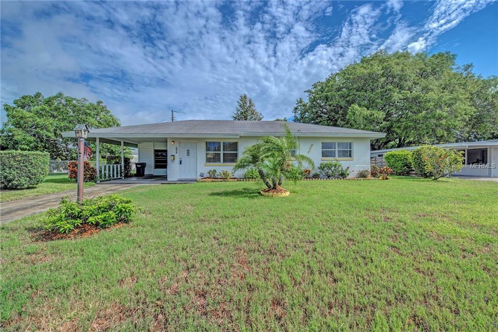 Property Photo:  2010 Princeton Avenue  FL 34207 