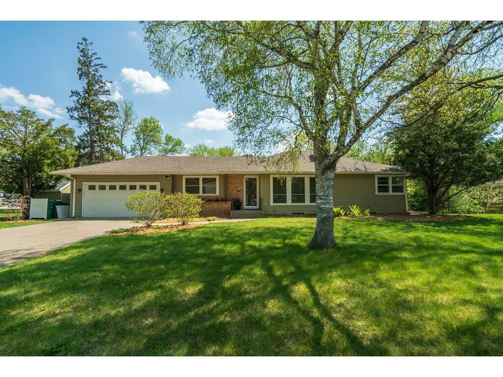 Property Photo: 9301 Franklin Avenue MN 55426