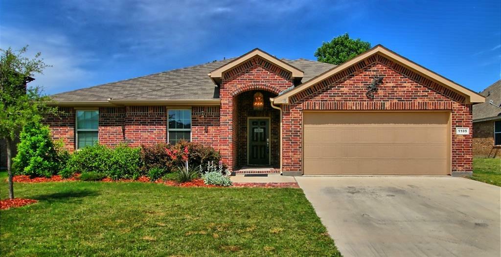 Property Photo:  1105 Ashton Drive  TX 76020 