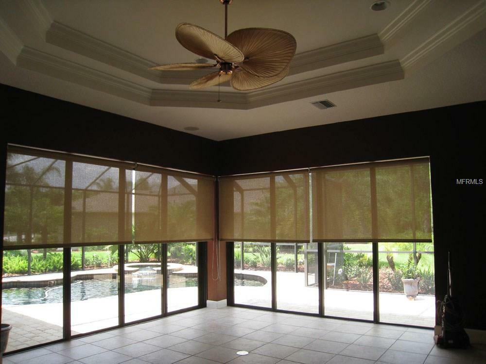 Property Photo: 3317 Sheehan Drive FL 34638