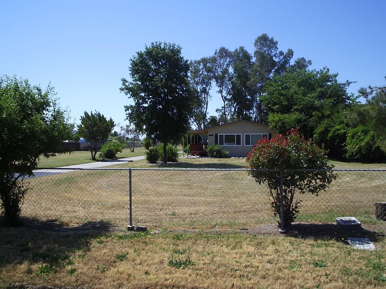 Property Photo:  1846 C Street  CA 95673 