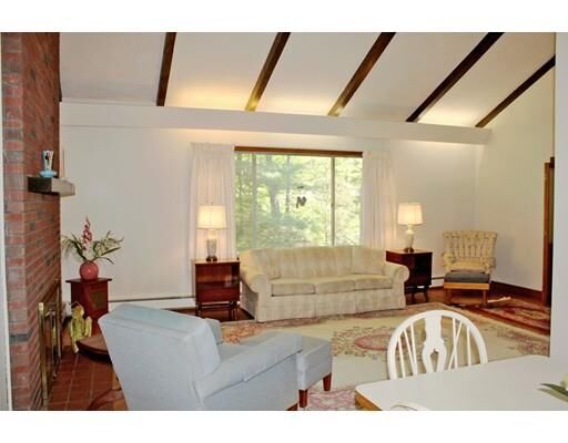 Property Photo:  10 Fox Run Rd  MA 01730 