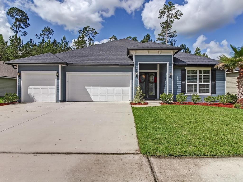 Property Photo: 79635 Plummers Creek Drive FL 32097