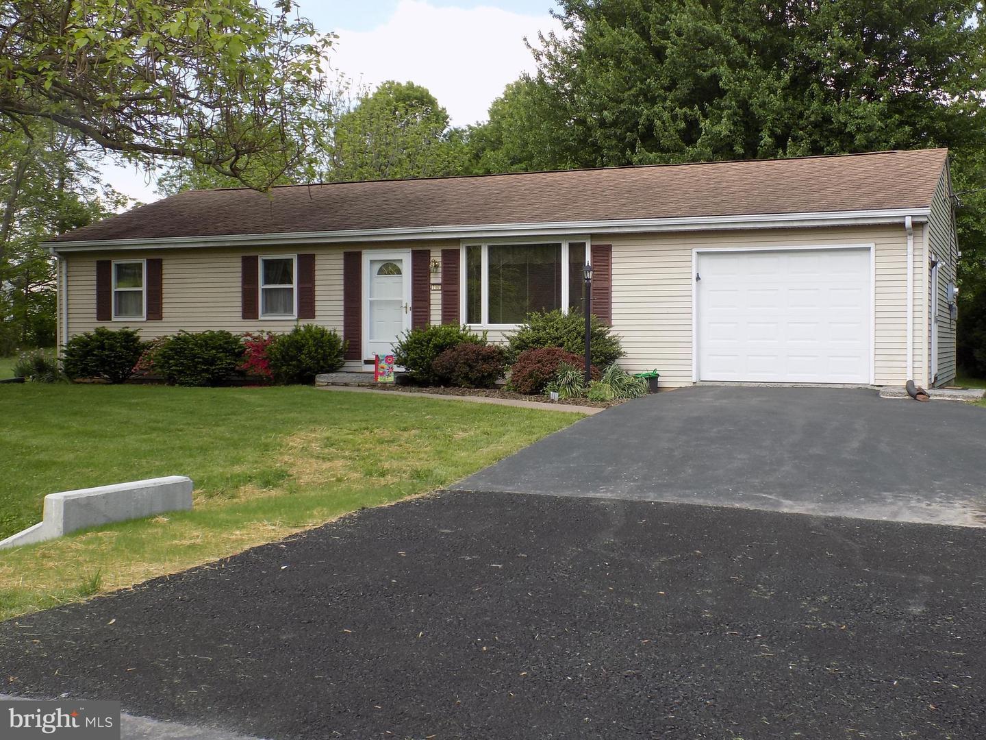 Property Photo: 2192 Spring Run Drive PA 17055