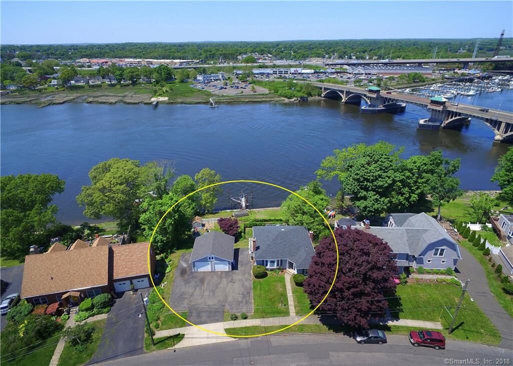 Property Photo:  37 Housatonic Drive  CT 06460 