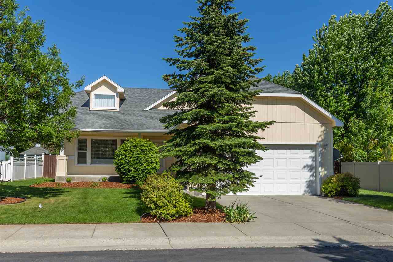 Property Photo:  5227 S Stone Ln  WA 99223-6524 