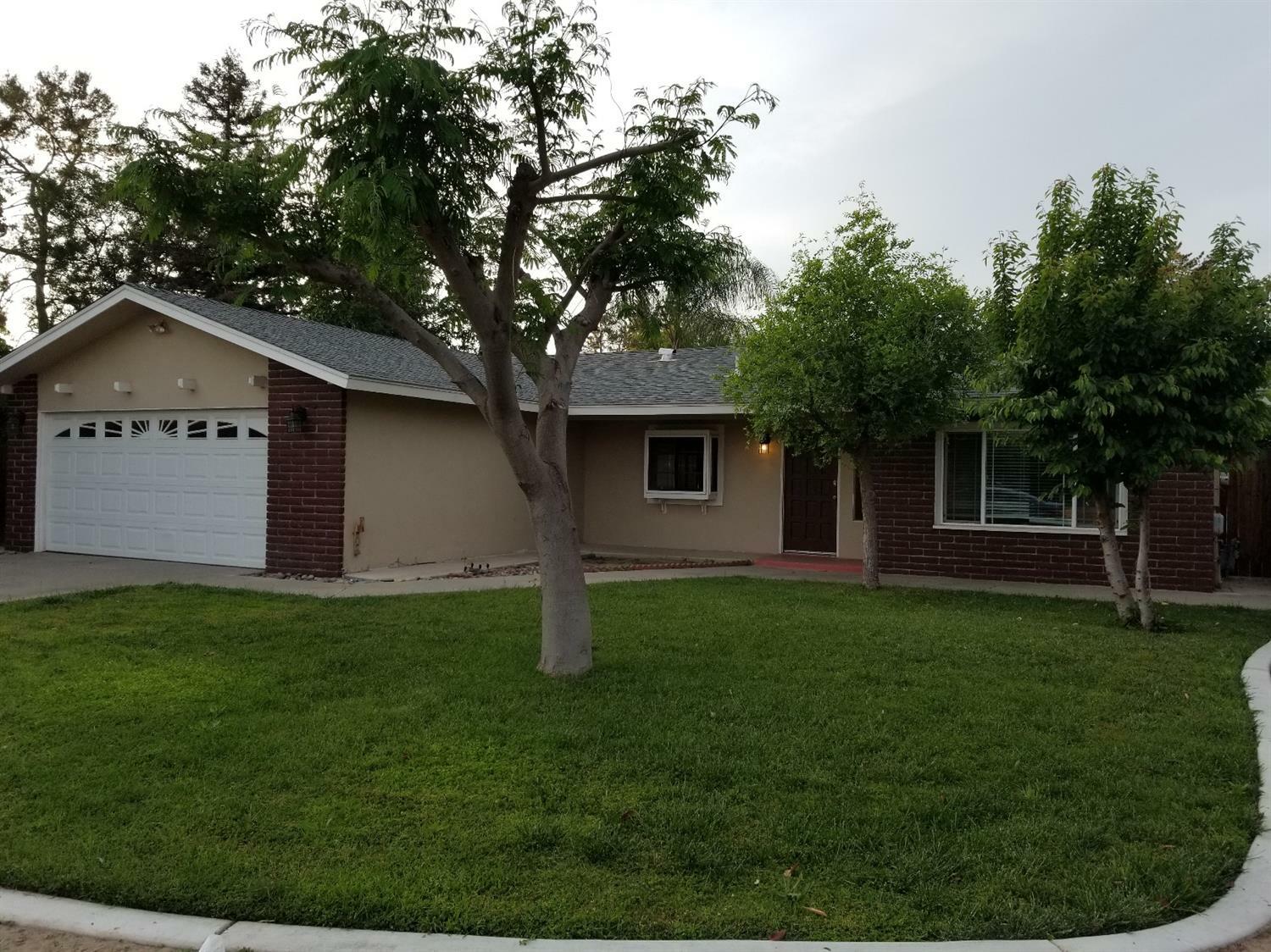 3720 W Cherry Avenue  Visalia CA 93277 photo