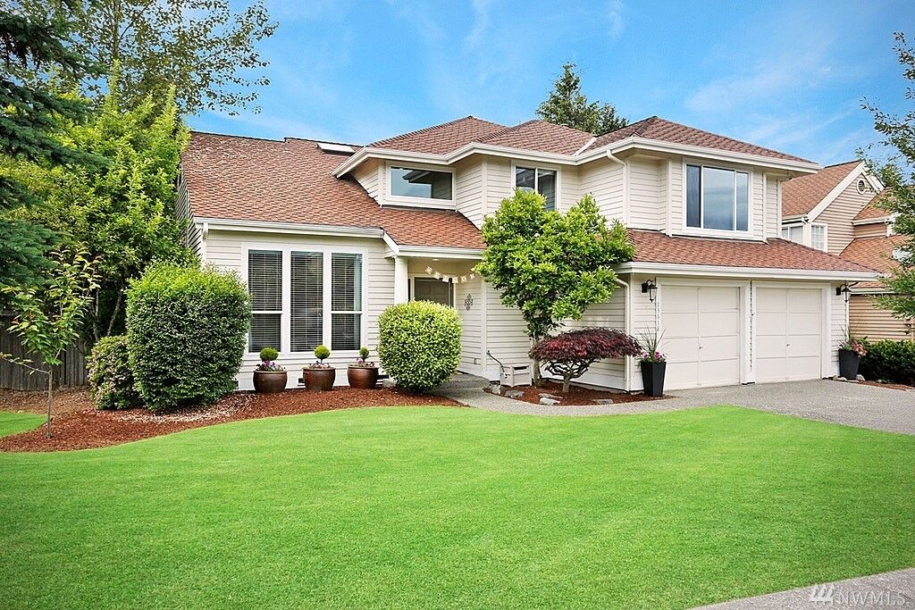 Property Photo:  23618 NE 25th Way  WA 98074 