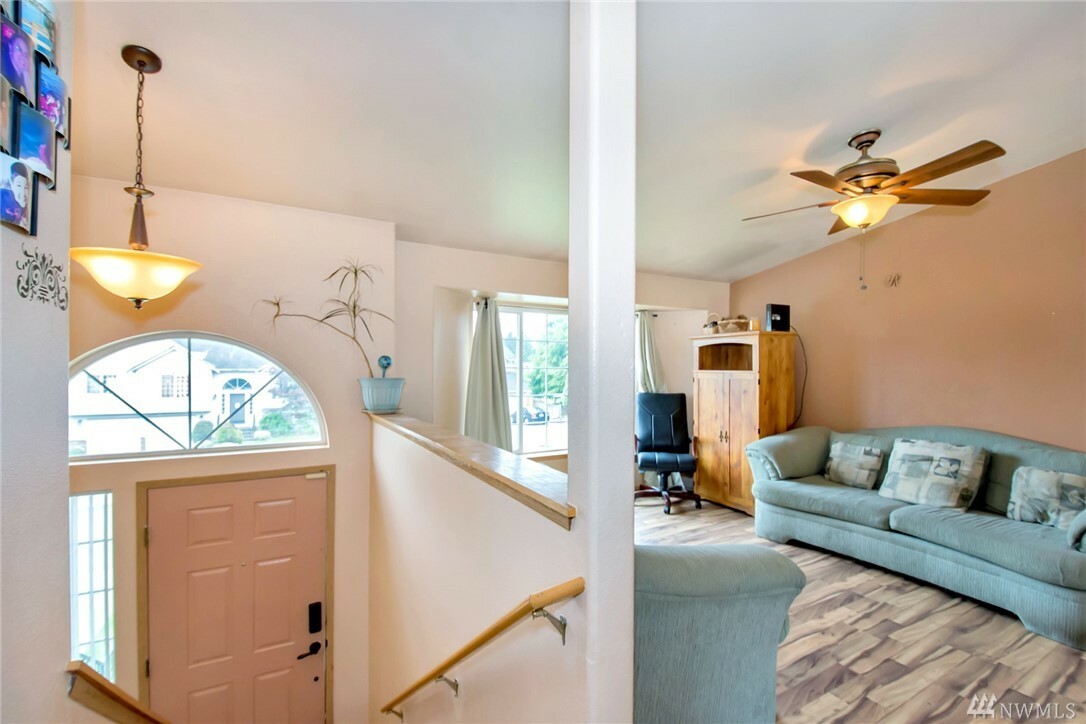 Property Photo: 7619 193rd St Ct E WA 98387