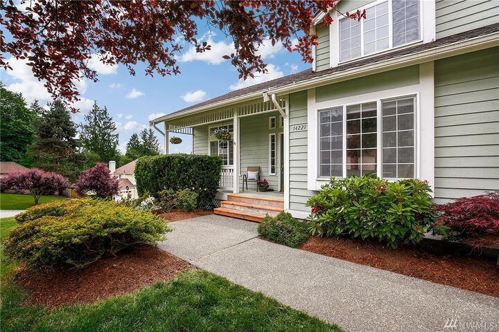 Property Photo: 14221 274th Place NE WA 98019