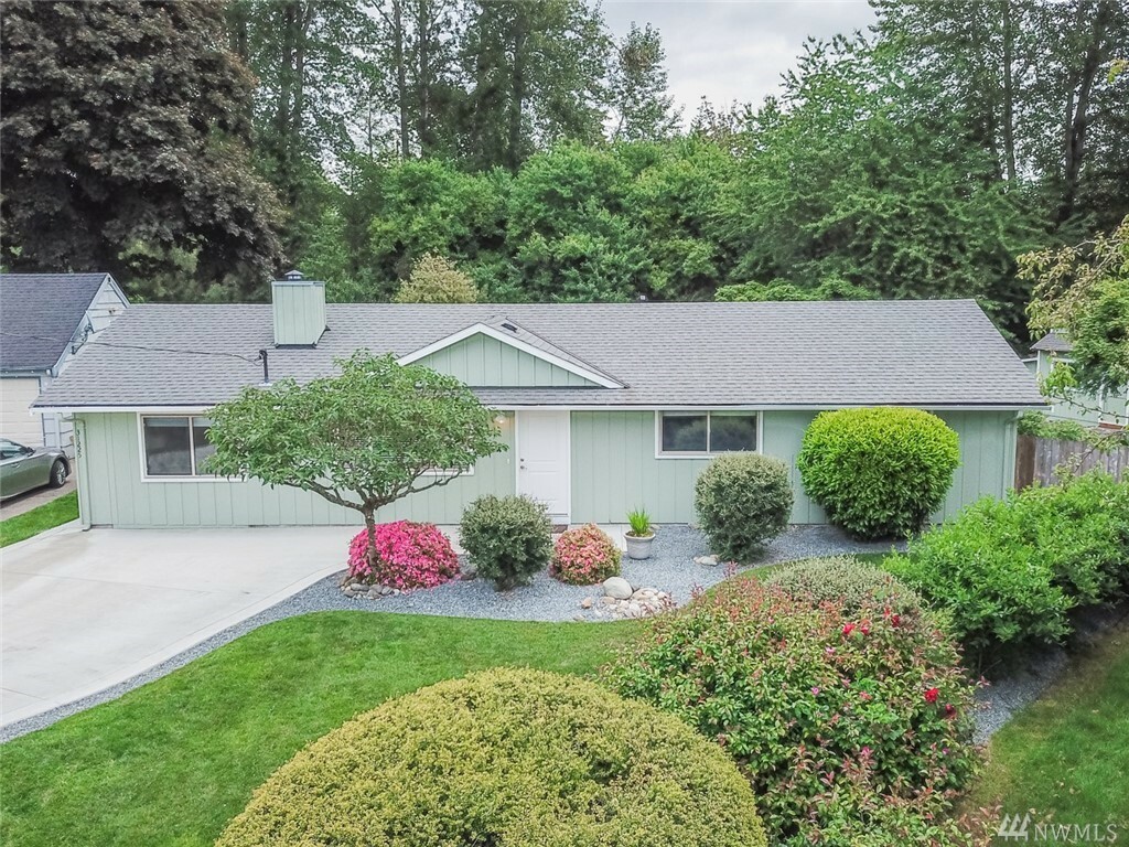 Property Photo: 31225 12th Ave SW WA 98023