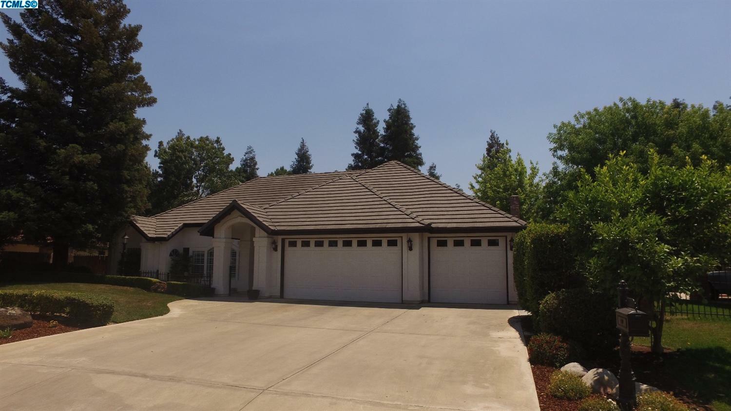 Property Photo:  5803 W Cherry Court  CA 93277 