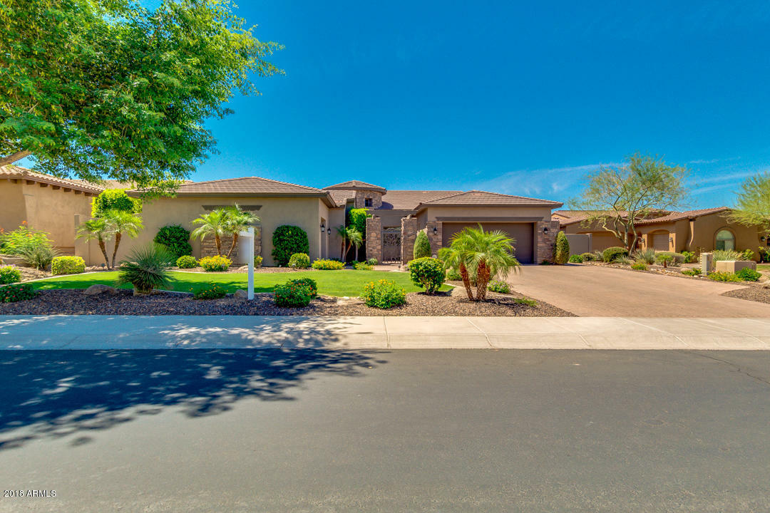 Property Photo:  9821 E Davenport Drive  AZ 85260 