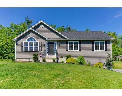Property Photo: 280 Maple Ave MA 01543