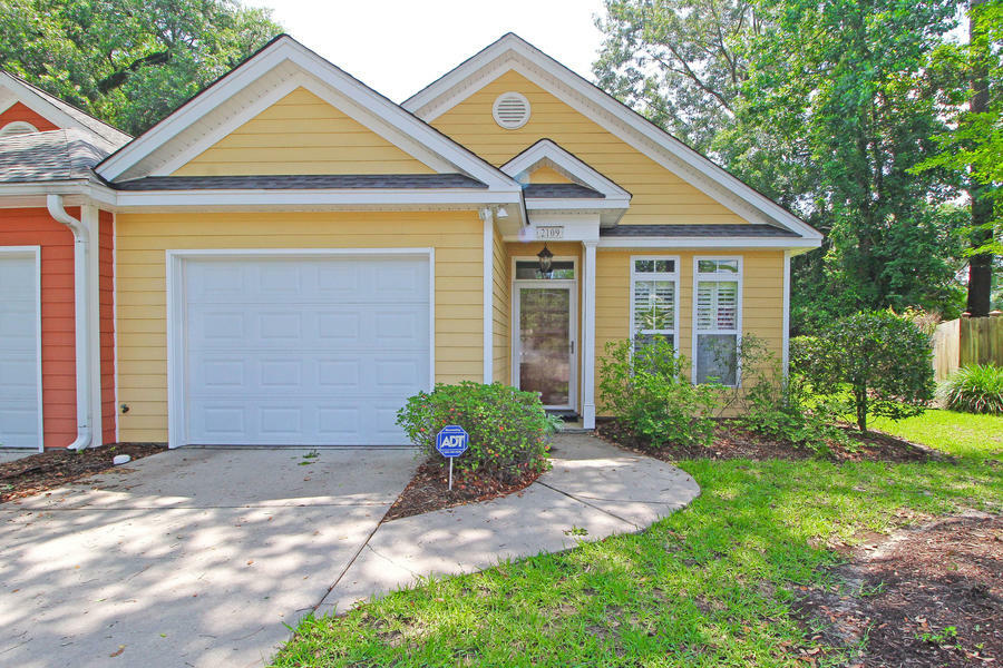 Property Photo:  2109 Tibbett Court  SC 29414 