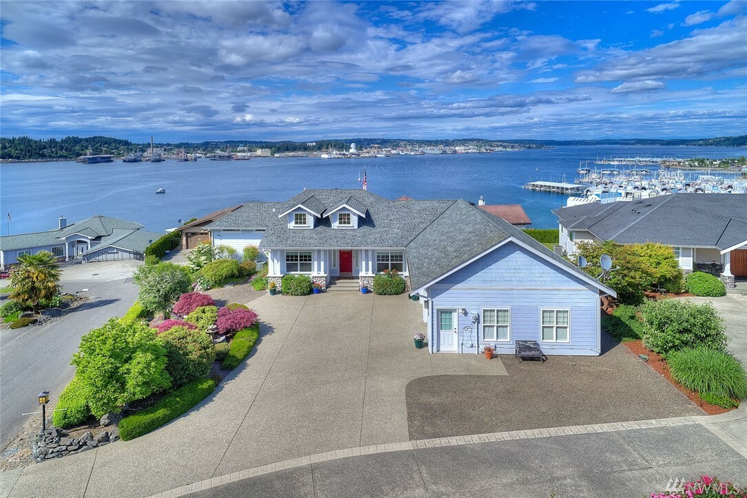 Property Photo: 242 Caseco Lane WA 98366